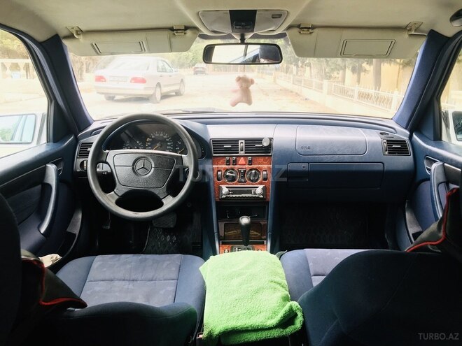 Mercedes C 220 1999, 334,000 km - 2.2 l - Bakı