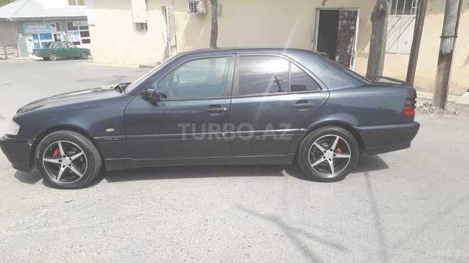 Mercedes C 220 2000, 250,000 km - 2.2 l - Şamaxı