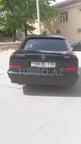 Mercedes C 220 2000, 250,000 km - 2.2 l - Şamaxı