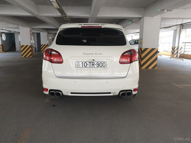 Porsche Cayenne Turbo 2010, 240,000 km - 4.8 l - Bakı