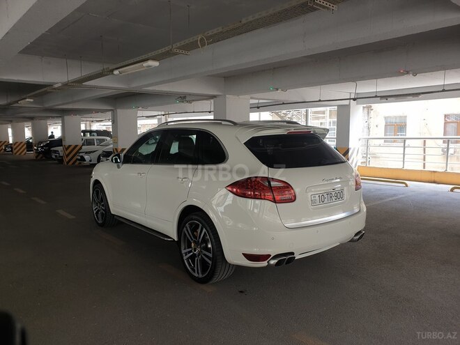 Porsche Cayenne Turbo 2010, 240,000 km - 4.8 l - Bakı