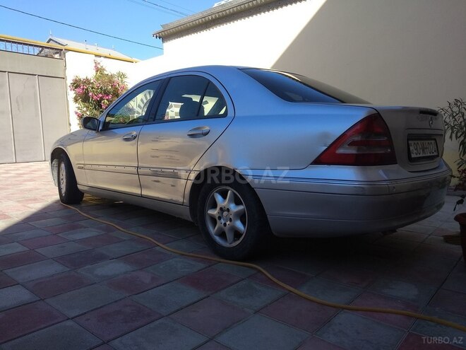 Mercedes C 200 2001, 239,500 km - 0.2 l - Bakı