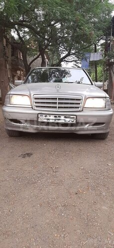 Mercedes C 180 1998, 318,000 km - 1.8 л - Gəncə
