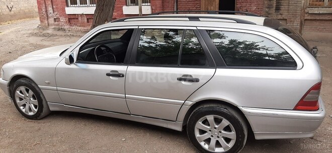 Mercedes C 180 1998, 318,000 km - 1.8 л - Gəncə