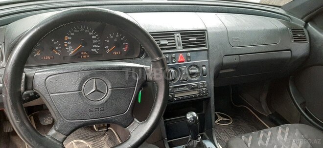 Mercedes C 180 1998, 318,000 km - 1.8 л - Gəncə