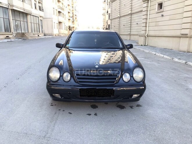 Mercedes E 220 2002, 347,000 km - 2.2 l - Xırdalan