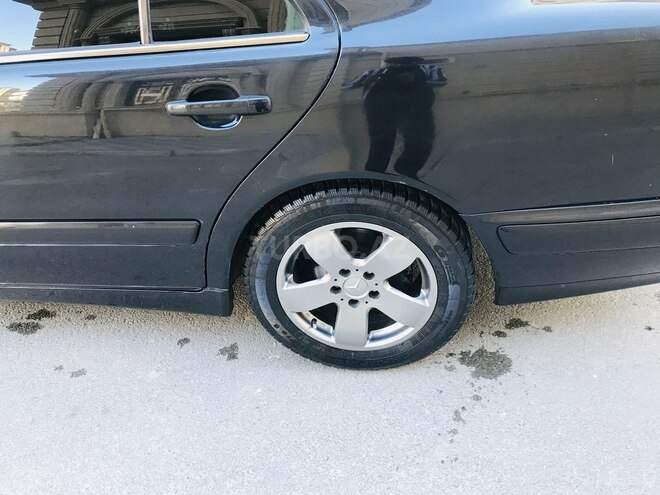 Mercedes E 220 2002, 347,000 km - 2.2 l - Xırdalan