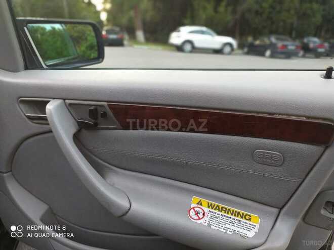 Mercedes C 230 1999, 225,000 km - 2.3 l - Sumqayıt