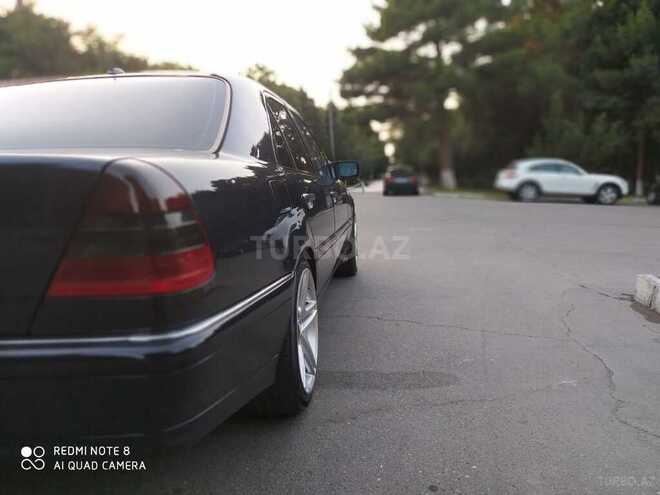 Mercedes C 230 1999, 225,000 km - 2.3 l - Sumqayıt