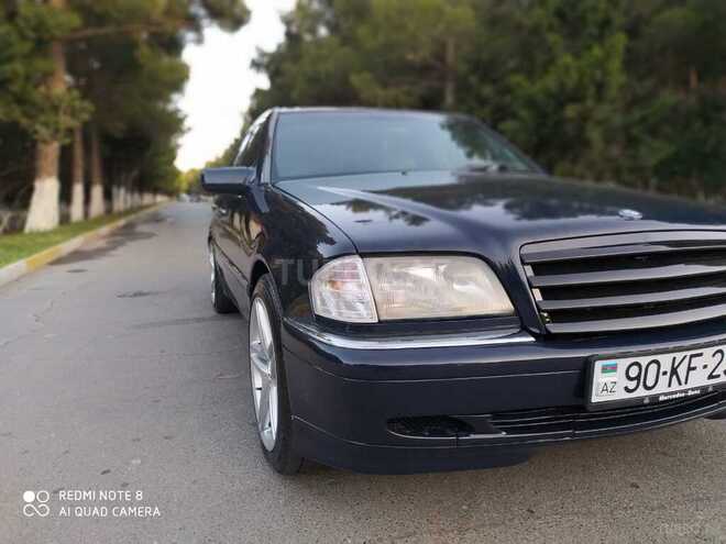Mercedes C 230 1999, 225,000 km - 2.3 l - Sumqayıt