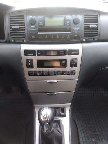 Toyota Corolla 2005, 286,568 km - 1.4 l - Bakı