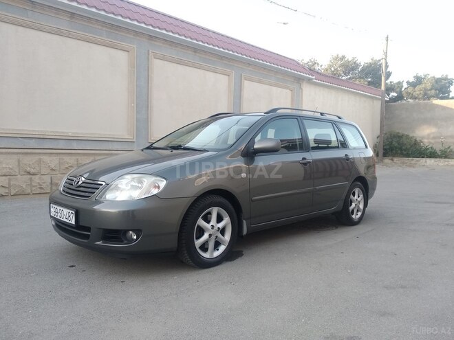 Toyota Corolla 2005, 286,568 km - 1.4 l - Bakı