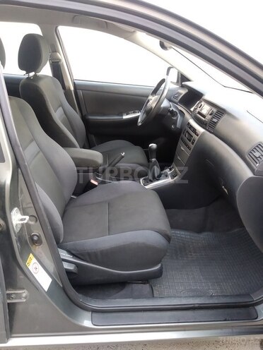 Toyota Corolla 2005, 286,568 km - 1.4 l - Bakı