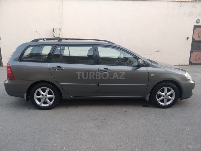 Toyota Corolla 2005, 286,568 km - 1.4 l - Bakı