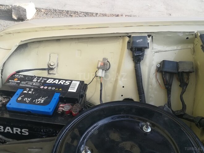 LADA (VAZ) 21011 1985, 250,008 km - 1.5 l - Sabirabad