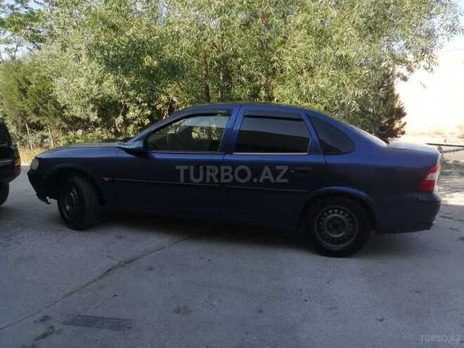 Opel Vectra 1996, 390,000 km - 1.6 l - Sumqayıt