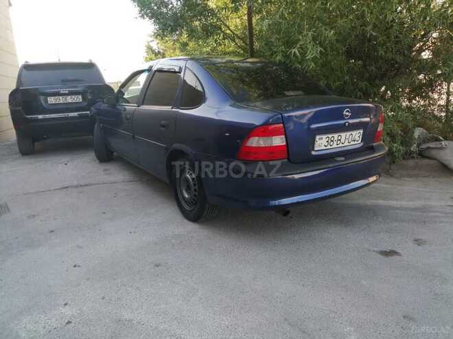 Opel Vectra 1996, 390,000 km - 1.6 l - Sumqayıt