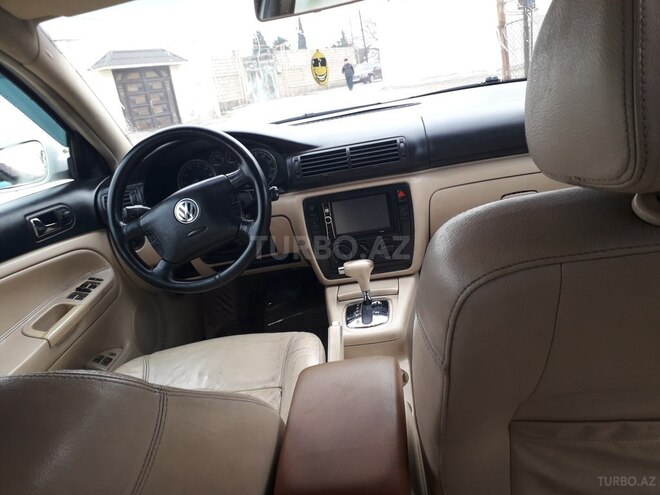 Volkswagen Passat 2002, 284,000 km - 2.0 l - Bakı
