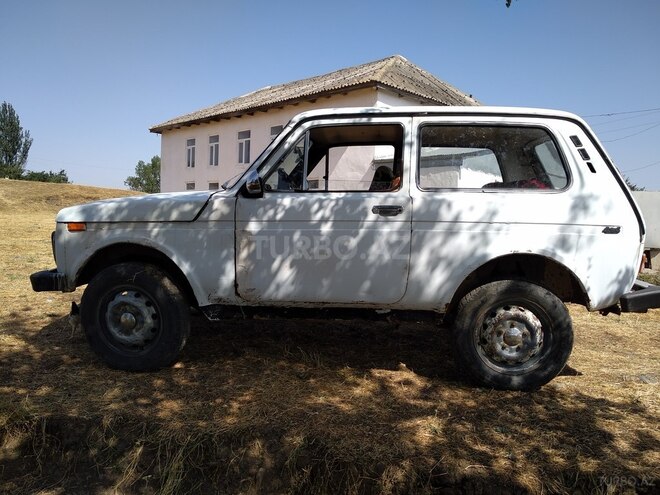 LADA (VAZ) Niva 1990, 56,113 km - 1.6 l - Yardımlı