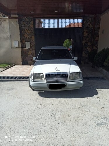 Mercedes E 230 1990, 455,000 km - 2.3 l - Bakı