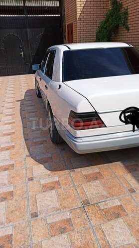 Mercedes E 230 1990, 455,000 km - 2.3 l - Bakı