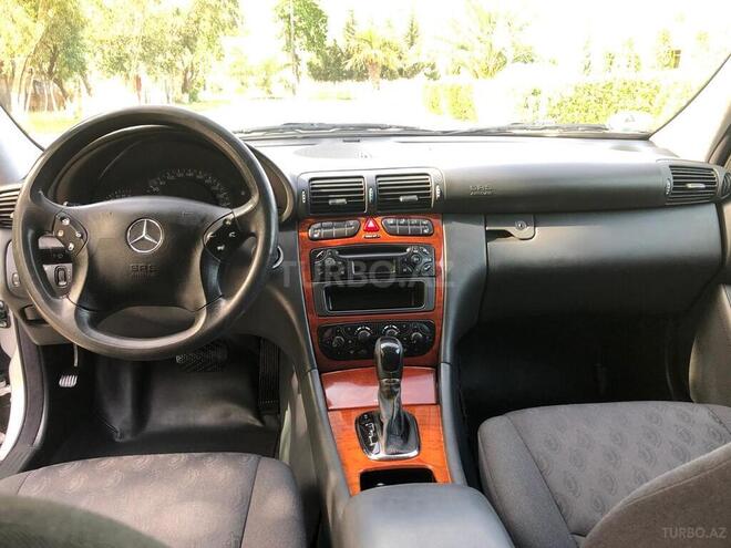 Mercedes C 200 2002, 167,000 km - 2.0 l - Bakı