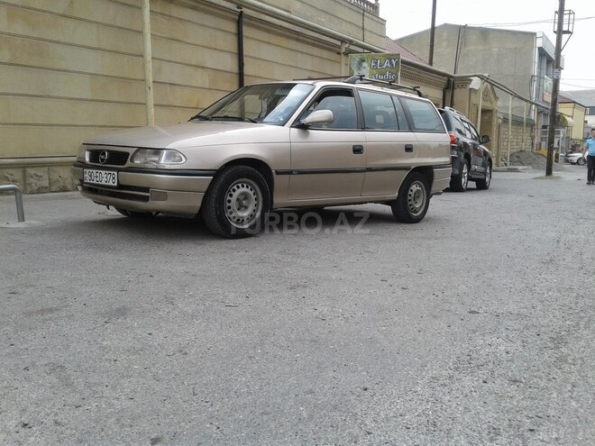 Opel Astra 1997, 222,220 km - 1.8 l - Bakı