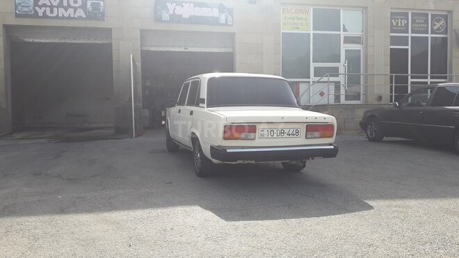 LADA (VAZ) 2105 1981, 85,000 km - 1.6 л - İsmayıllı
