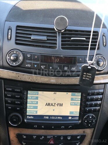 Mercedes E 320 2002, 323,903 km - 3.2 л - Bakı