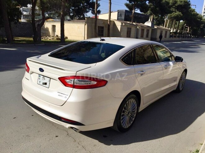 Ford Fusion 2014, 94,000 km - 2.0 l - Bakı