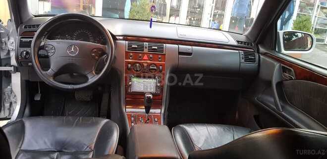 Mercedes E 240 2000, 242,000 km - 2.6 l - Şəmkir