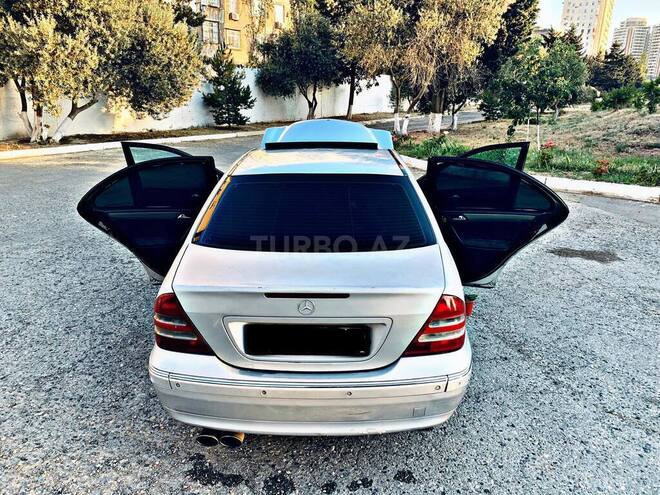 Mercedes C 240 2001, 309,000 km - 2.6 l - Bakı