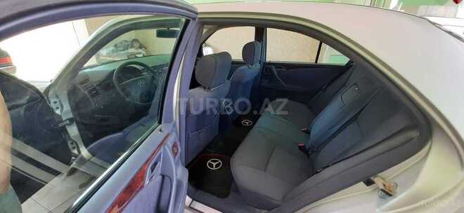 Mercedes E 240 2001, 157,476 km - 2.4 л - Şabran