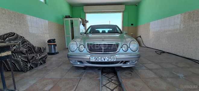 Mercedes E 240 2001, 157,476 km - 2.4 л - Şabran