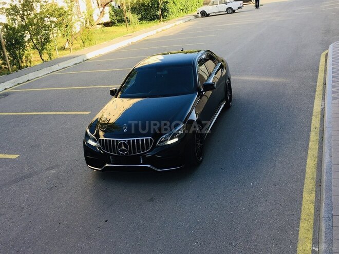 Mercedes E 200 2014, 178,000 km - 2.0 л - Sumqayıt