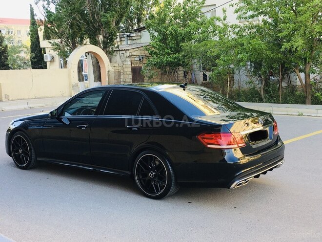 Mercedes E 200 2014, 178,000 km - 2.0 л - Sumqayıt
