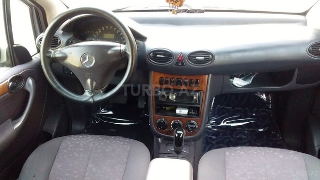 Mercedes A 160 2002, 256,785 km - 1.6 л - Xırdalan