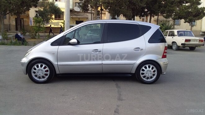 Mercedes A 160 2002, 256,785 km - 1.6 л - Xırdalan