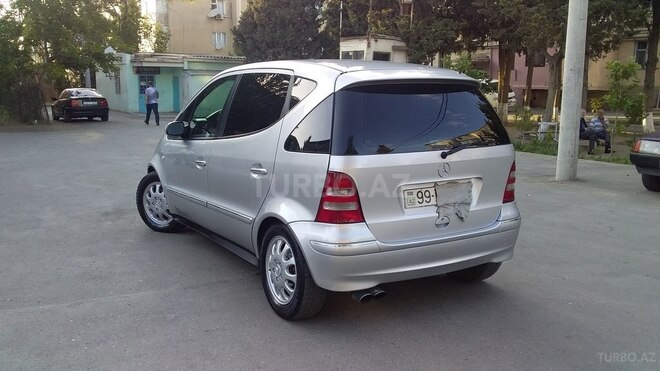 Mercedes A 160 2002, 256,785 km - 1.6 л - Xırdalan