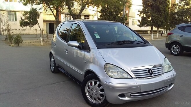 Mercedes A 160 2002, 256,785 km - 1.6 л - Xırdalan