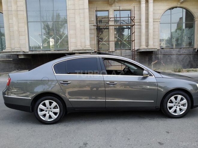 Volkswagen Passat 2006, 213,580 km - 2.0 l - Bakı