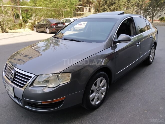 Volkswagen Passat 2006, 213,580 km - 2.0 l - Bakı