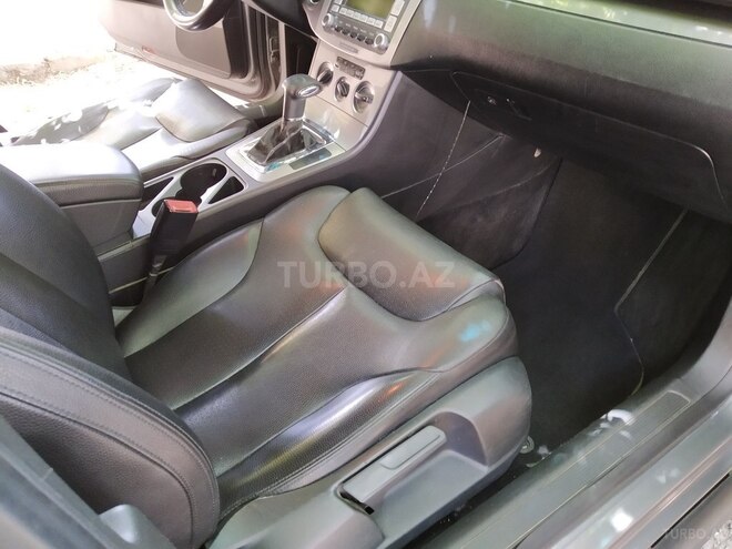 Volkswagen Passat 2006, 213,580 km - 2.0 l - Bakı