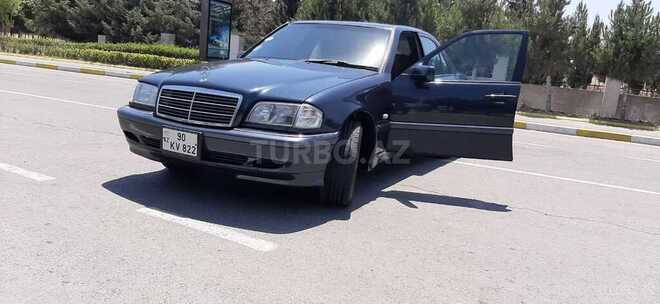Mercedes C 240 1999, 250,000 km - 2.4 l - Bakı