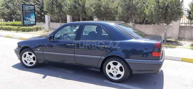 Mercedes C 240 1999, 250,000 km - 2.4 l - Bakı