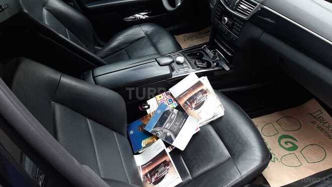 Mercedes E 350 2010, 190,000 km - 3.5 l - Bakı