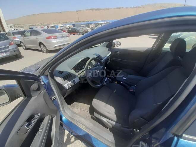 Opel Astra 2006, 157,000 km - 1.3 л - Bakı