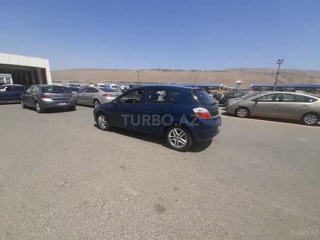 Opel Astra 2006, 157,000 km - 1.3 л - Bakı