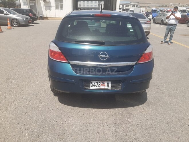 Opel Astra 2006, 157,000 km - 1.3 л - Bakı