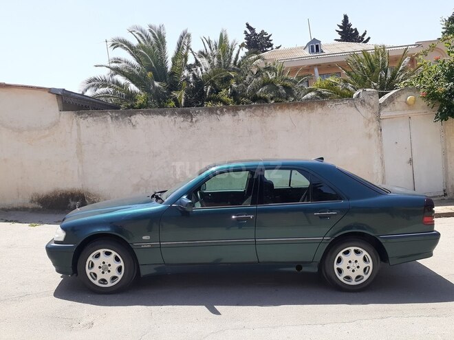 Mercedes C 220 1997, 355,500 km - 2.2 l - Bakı